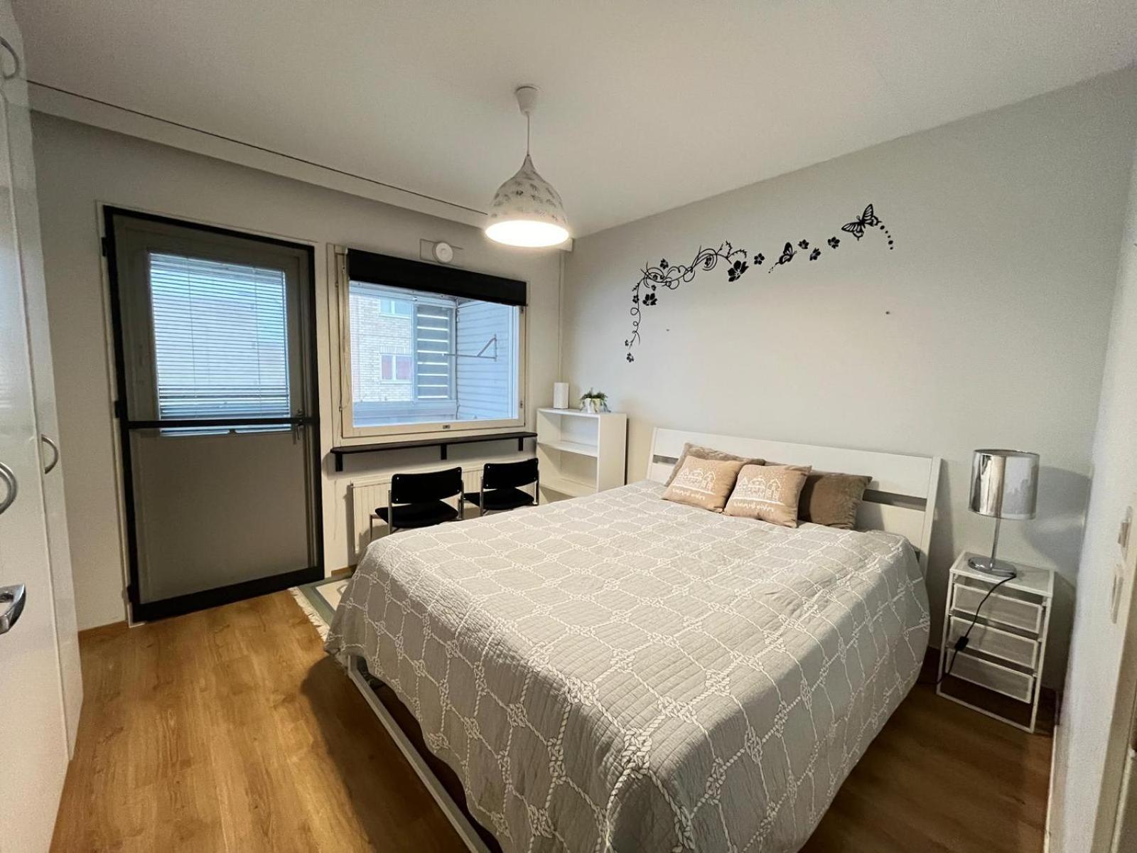 Private Rooms Near Metro, Free Parking,Direct Bus From Airport Хелзинки Екстериор снимка